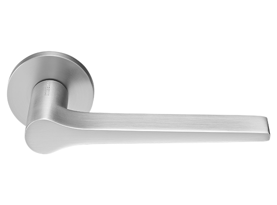 Ручка дверная LAND MH-60-R6 MSC раздельная на круглой розетке 6 мм, цвет мат. сатин. хром, ЦАМ Light