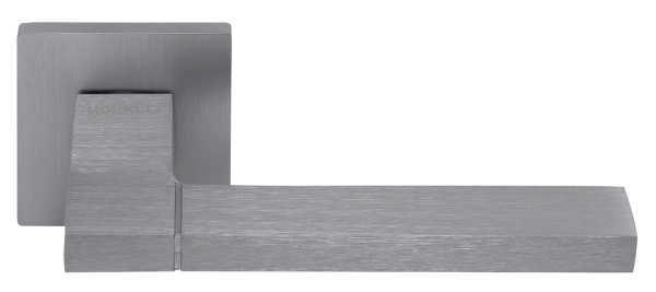 Ручка дверная YSTAD MH-47-S6 SSC раздельная на квадратной розетке 6 мм, цвет суперматовый хром, ЦАМ Light